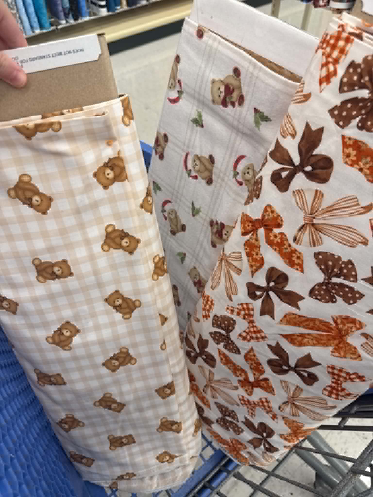 How to Choose the Perfect Fabric for a Baby Blanket